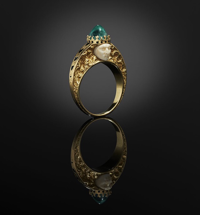 Lalique ring